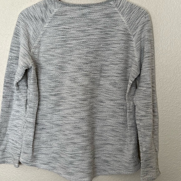 Forever 21 | Women’s Lightweight Sweater - Picture 6 of 12